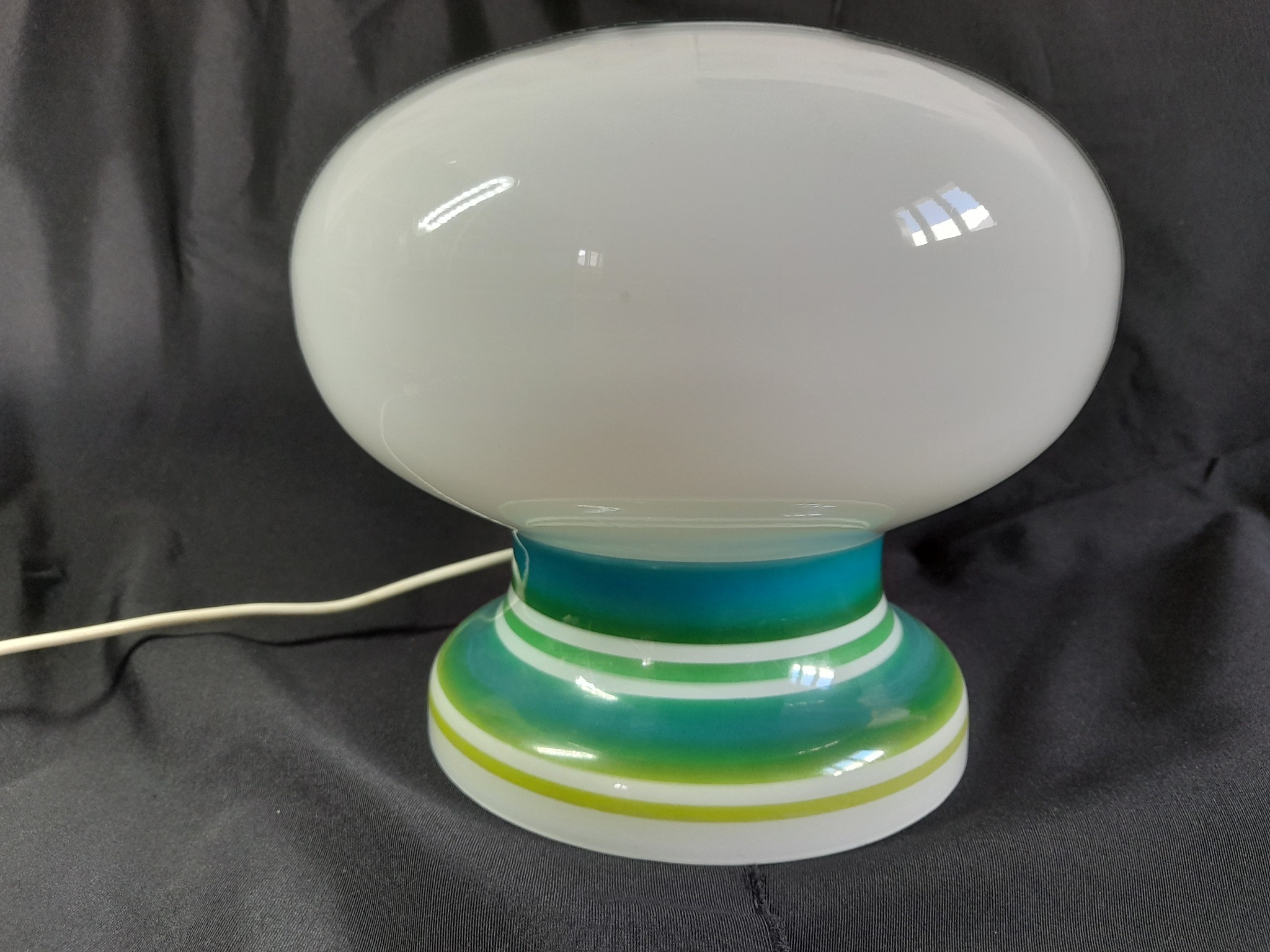 Lampara de mesa de diseño