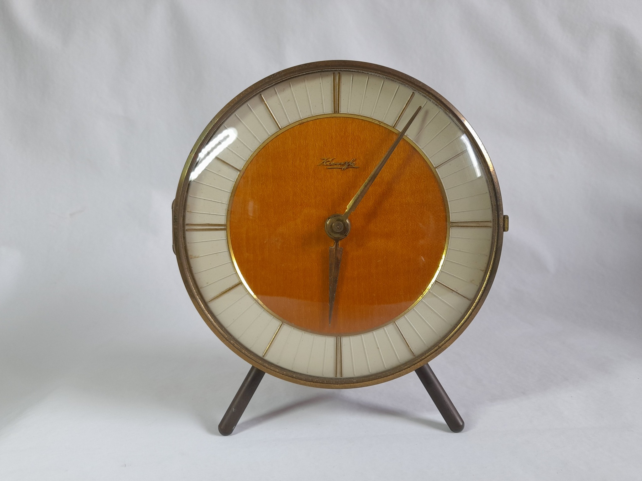 Reloj de mesa Kienzle, Aleman
