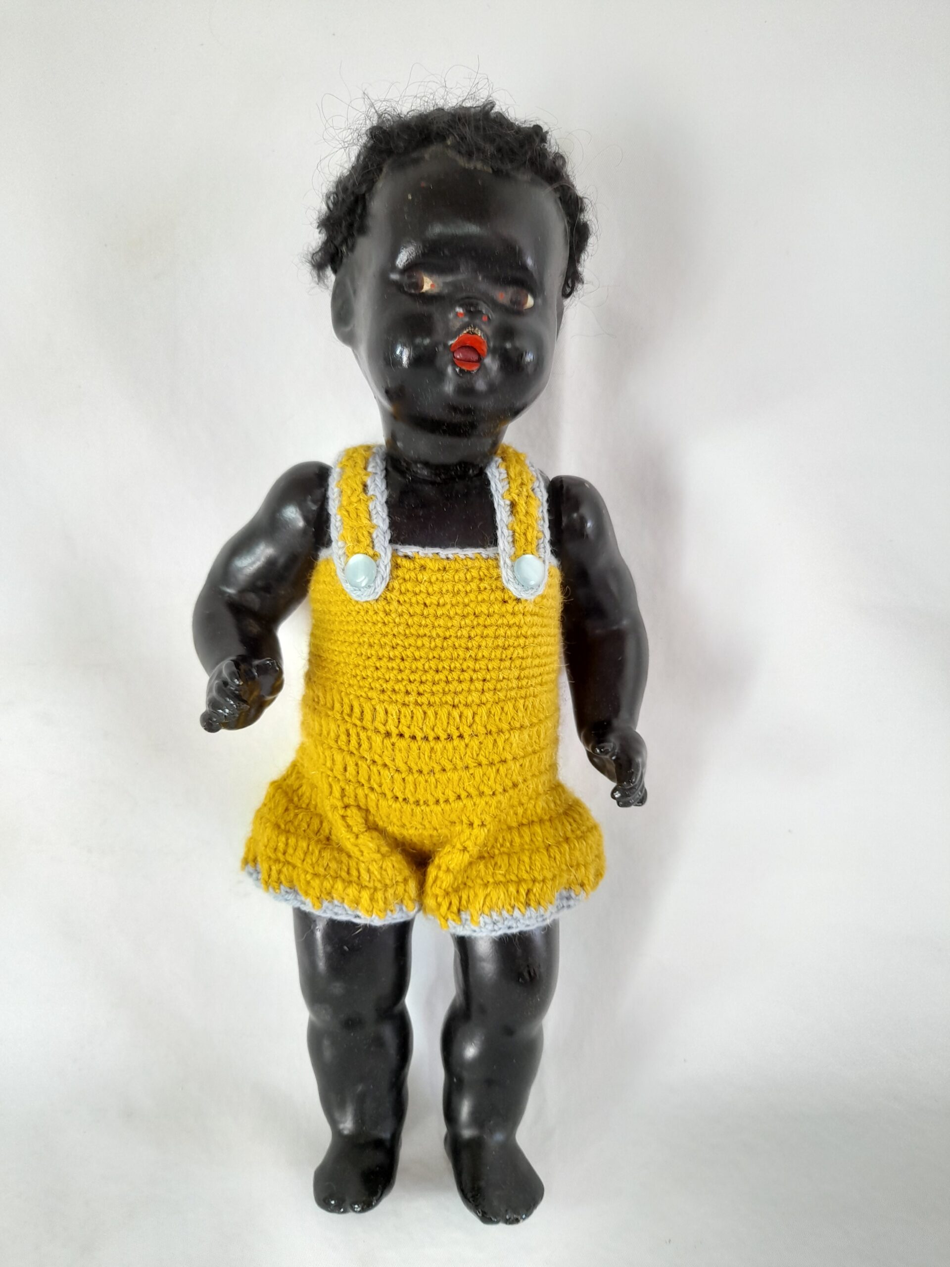 Antigua Muñeca Negra De Pasta