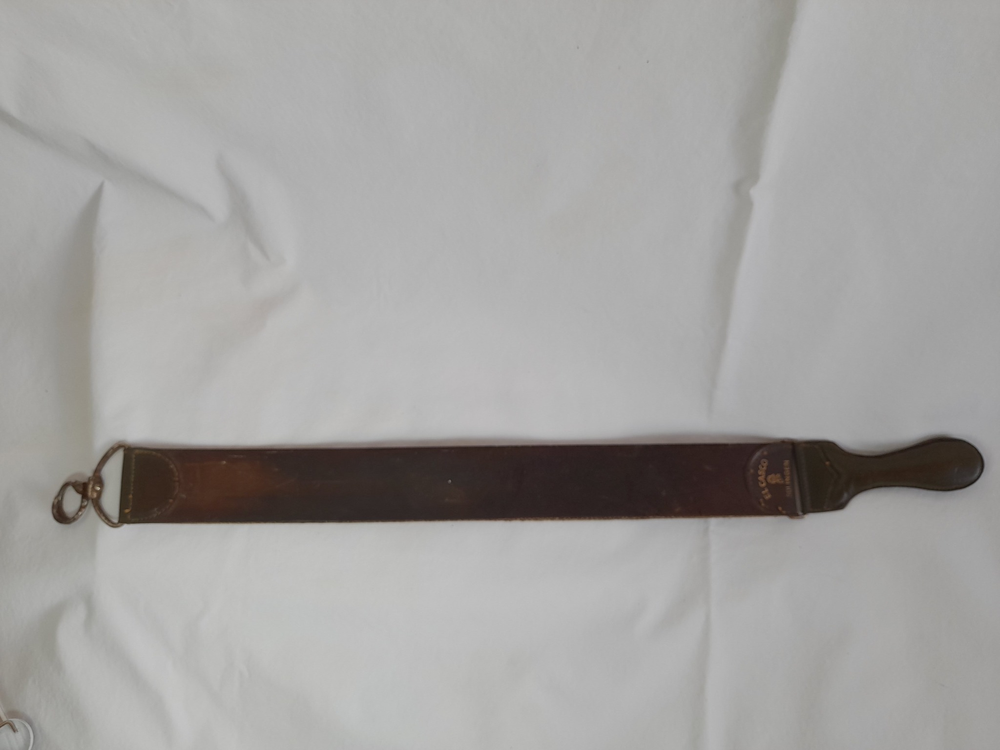 Antiguo asentador Aleman de navajas, El Casco, Solingen