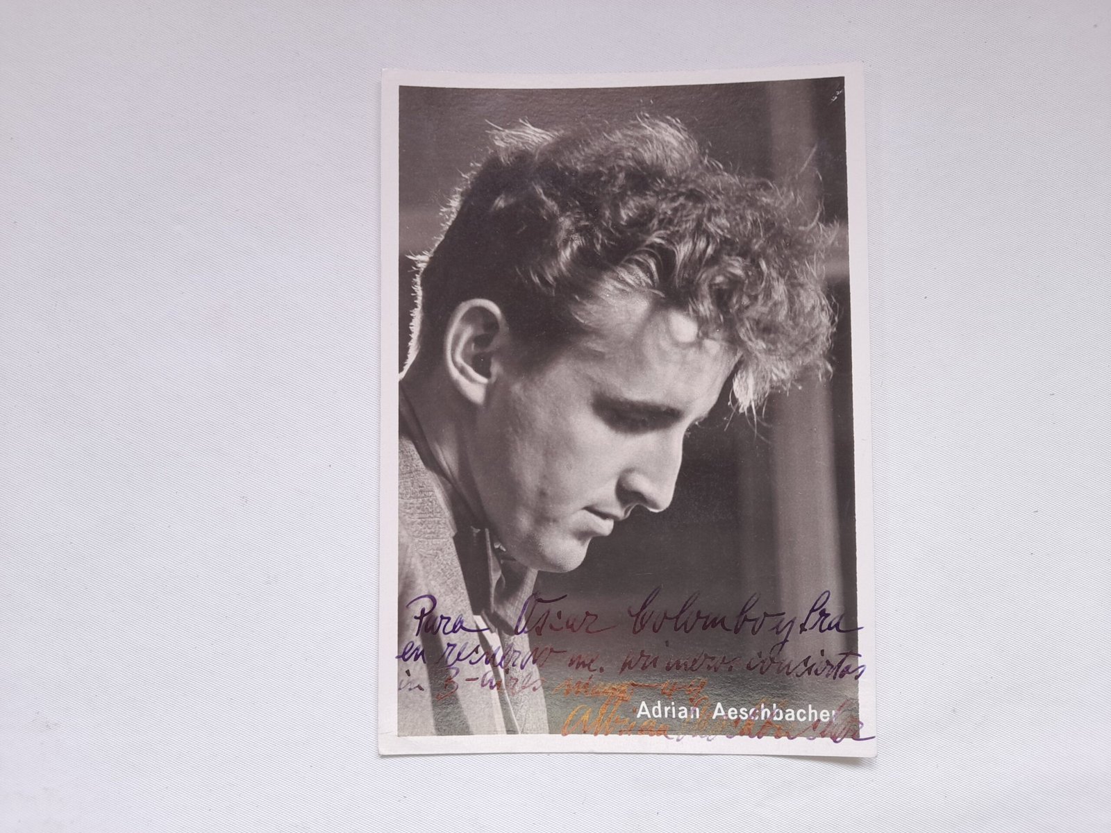 Tarjeta postal autografiada de Adrian Aeschbacher