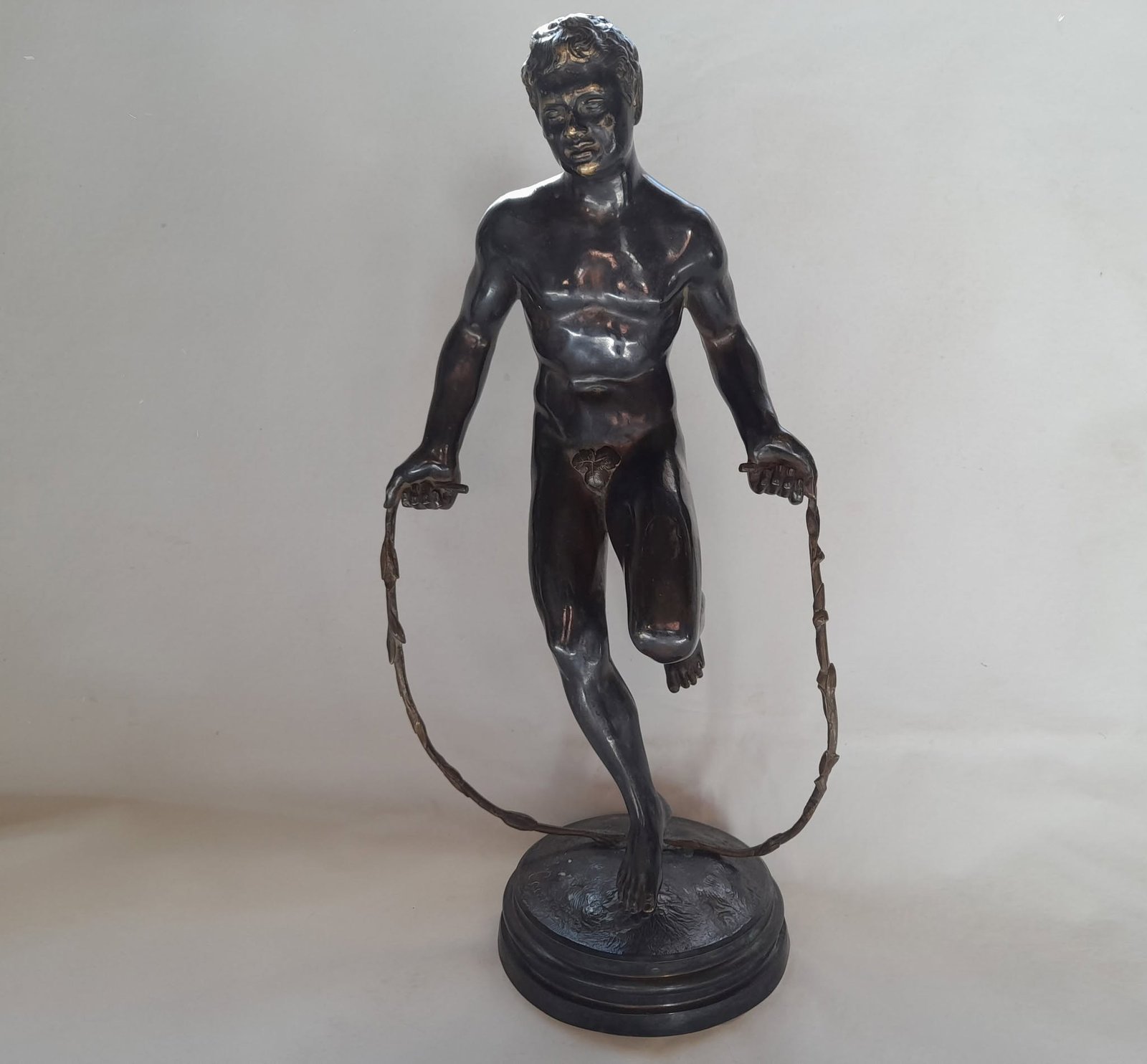 Escultura francesa de bronce. Augustin Courtet