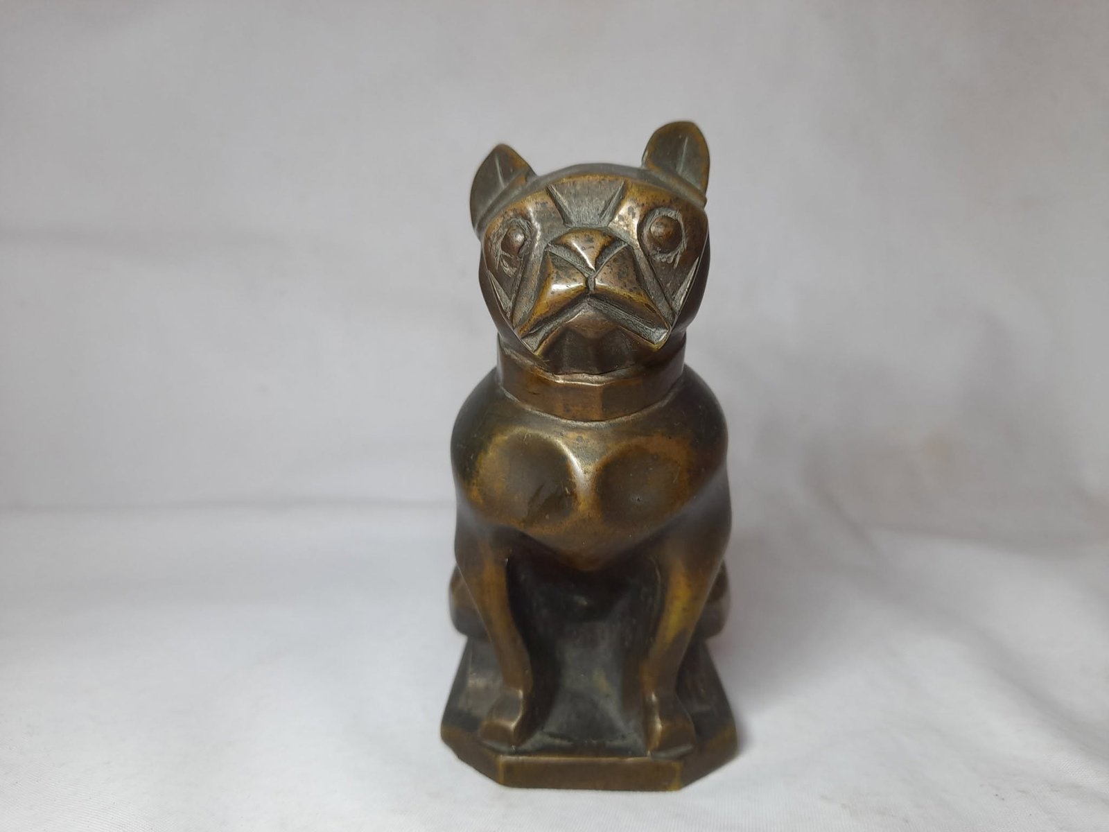 Escultura Art Deco perro Bulldog